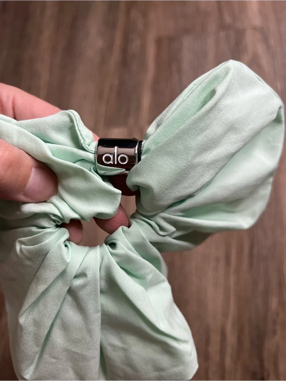 ALO Yoga nwt color